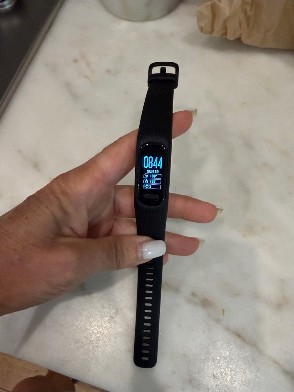 Garmin vivosmart 5, black, like new! Large